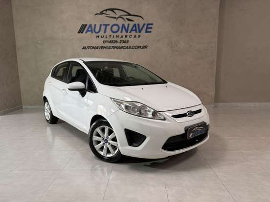 FORD-FIESTA-2011