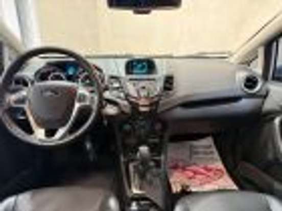 FORD-FIESTA-1.6 SE SEDAN 16V FLEX 4P POWERSHIFT FORD-FIESTA-2013