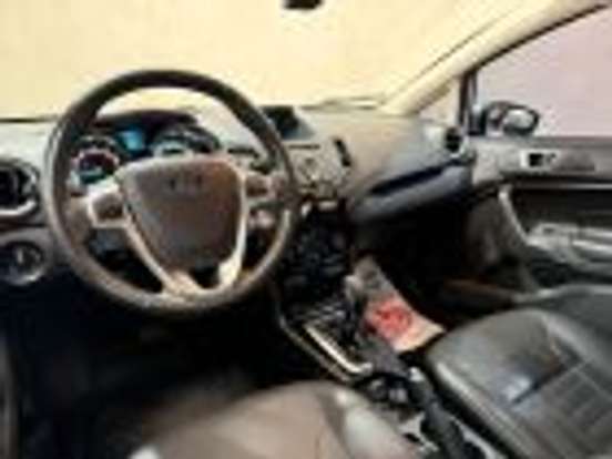 FORD-FIESTA-1.6 SE SEDAN 16V FLEX 4P POWERSHIFT FORD-FIESTA-2013