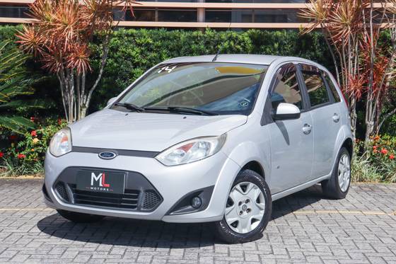 FORD FIESTA 1.6 TITANIUM HATCH 16V FLEX 4P AUTOMÁTICO