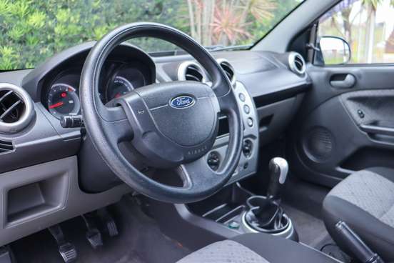 FORD-FIESTA-2014