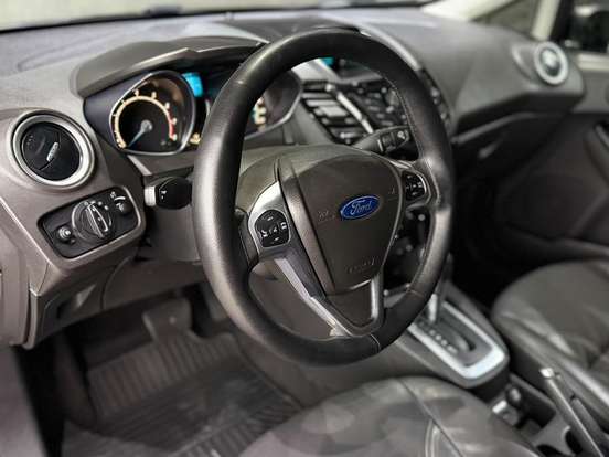 FORD-FIESTA-1.6 TITANIUM HATCH 16V FLEX 4P POWERSHIFT FORD-FIESTA-2014
