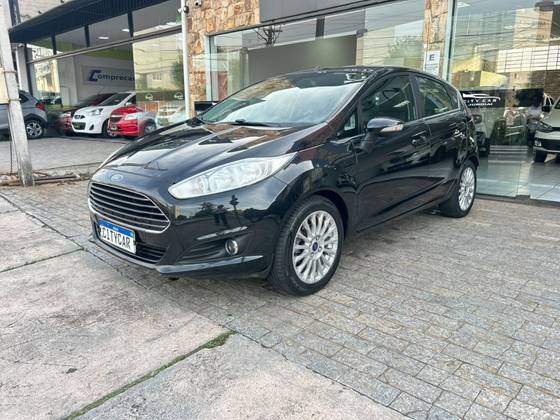 FORD FIESTA 1.6 TITANIUM HATCH 16V FLEX 4P POWERSHIFT