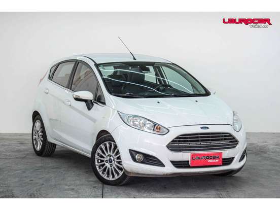 FORD-FIESTA-1.6 TITANIUM PLUS HATCH 16V FLEX 4P POWERSHIFT FORD-FIESTA-2015
