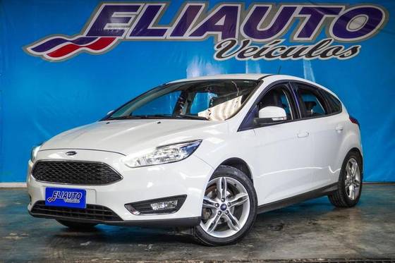FORD FOCUS 1.6 SE 16V FLEX 4P MANUAL