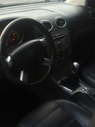 FORD-FOCUS-2013