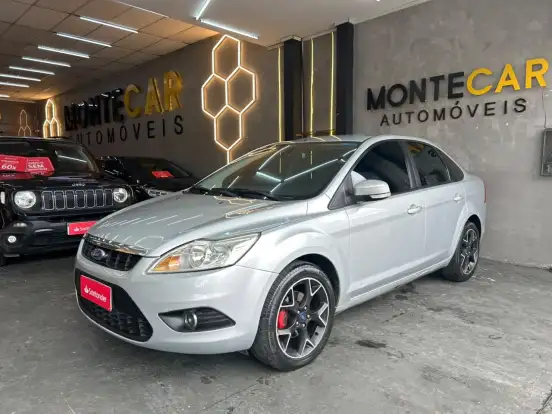 FORD-FOCUS-2.0 GLX SEDAN 16V FLEX 4P AUTOMÁTICO FORD-FOCUS-2013