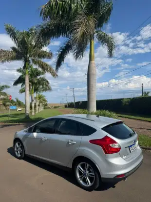 FORD-FOCUS-2015
