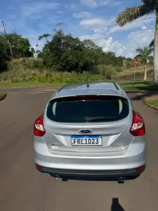 FORD-FOCUS-2015