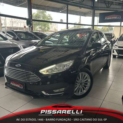 FORD-FOCUS-2018