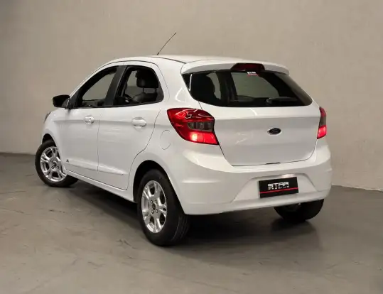 FORD-KA-2016