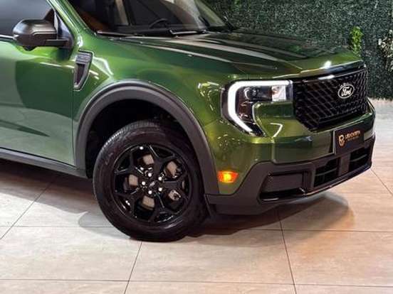 FORD-MAVERICK-2.0 ECOBOOST GASOLINA BLACK AUTOMÁTICO FORD-MAVERICK-2025