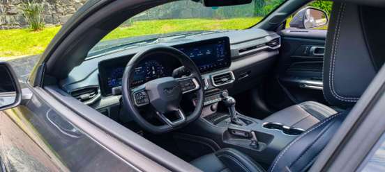 FORD-MUSTANG-2024