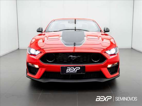 FORD-MUSTANG-2022