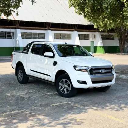 FORD RANGER 2.2 XLS 4X4 CD 16V DIESEL 4P AUTOMÁTICO