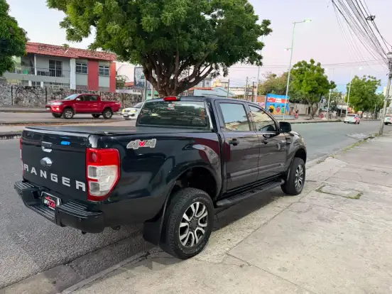 FORD-RANGER-2.2 XLS 4X4 CD 16V DIESEL 4P AUTOMÁTICO FORD-RANGER-2016