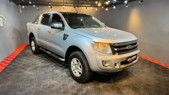 FORD-RANGER-2012