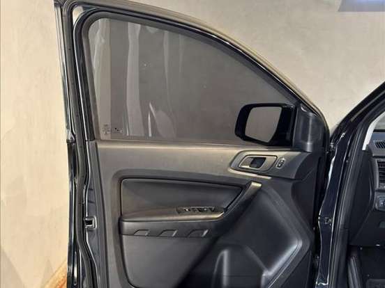 FORD-RANGER-2.2 BLACK 4X2 CD 16V DIESEL 4P AUTOMÁTICO FORD-RANGER-2022