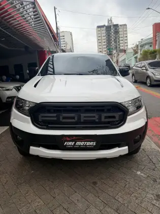 FORD RANGER 3.2 XLT 4X4 CD 20V DIESEL 4P AUTOMÁTICO