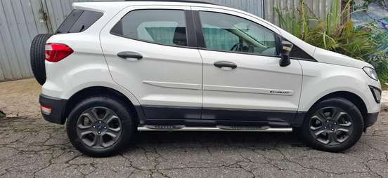 FORD-ECOSPORT-2017