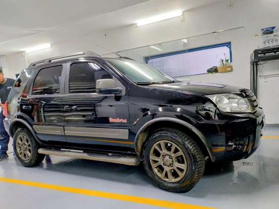 FORD-ECOSPORT-2010