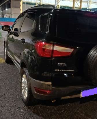FORD-ECOSPORT-2015