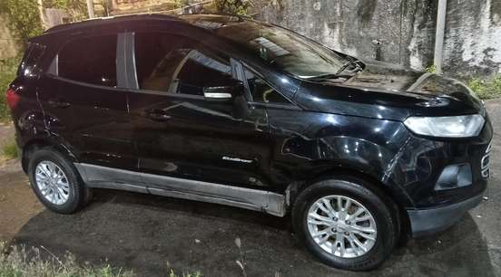 FORD-ECOSPORT-2015