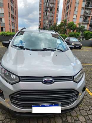 FORD-ECOSPORT-2013