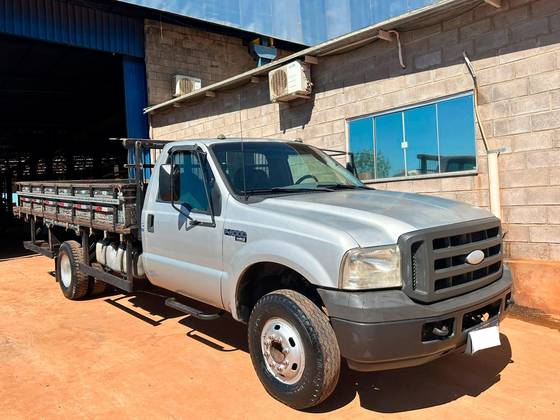 FORD F-4000 3.9 TURBO INTERCOOLER DIESEL 2P MANUAL