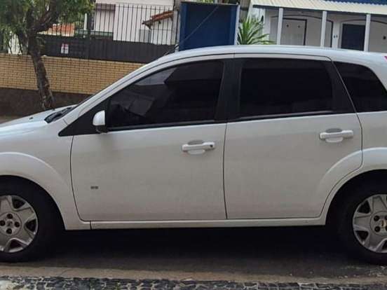 FORD-FIESTA-1.0 ROCAM S 8V FLEX 4P MANUAL FORD-FIESTA-2013