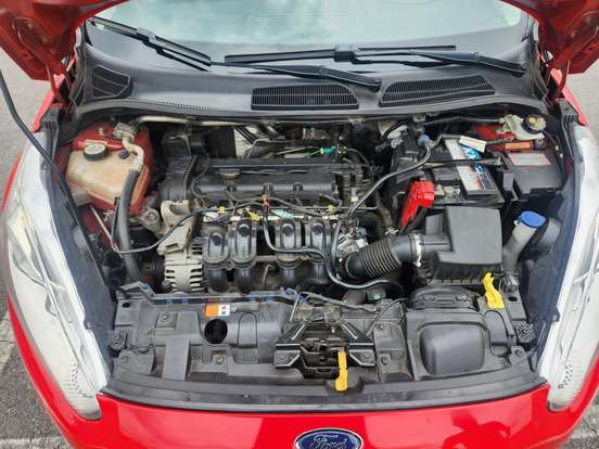 FORD-FIESTA-2014