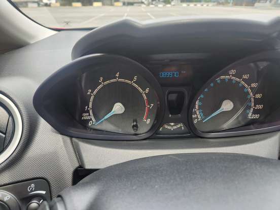 FORD-FIESTA-1.5 SE HATCH 16V FLEX 4P MANUAL FORD-FIESTA-2014