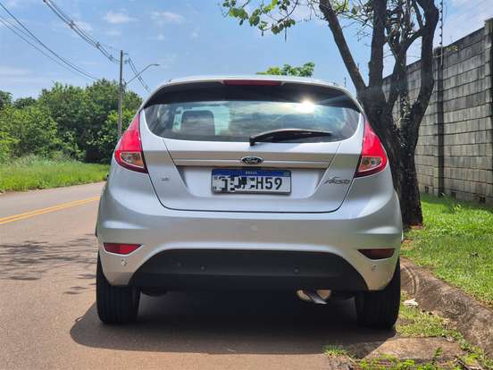 FORD-FIESTA-1.6 SE HATCH 16V FLEX 4P MANUAL FORD-FIESTA-2015