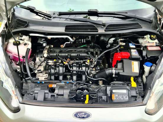 FORD-FIESTA-2015