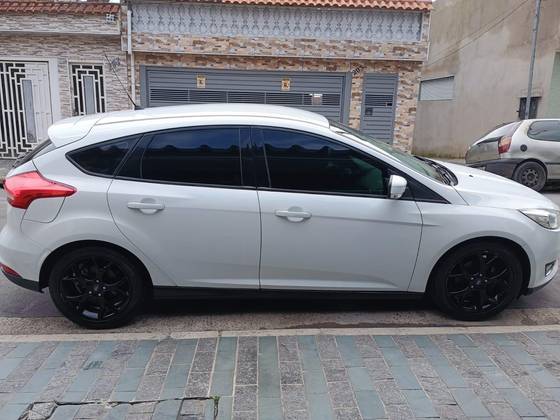 FORD FOCUS 1.6 SE 16V FLEX 4P MANUAL