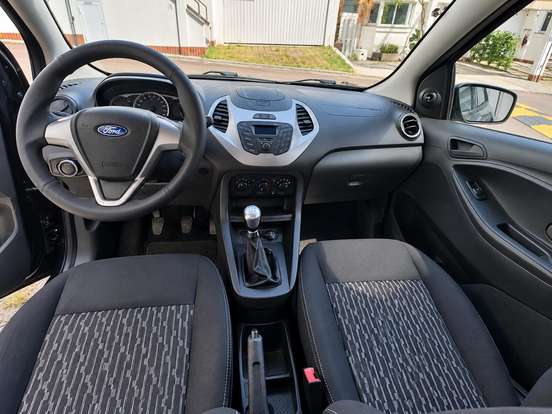 FORD-KA-2015