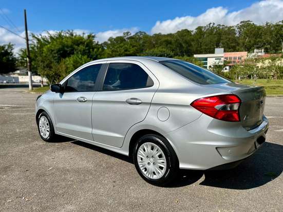 FORD-KA-2020
