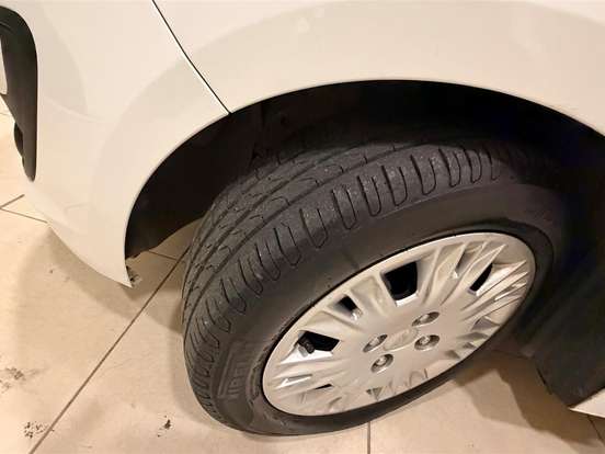 FORD-KA-1.5 TI-VCT FLEX SE PLUS AUTOMÁTICO FORD-KA-2018