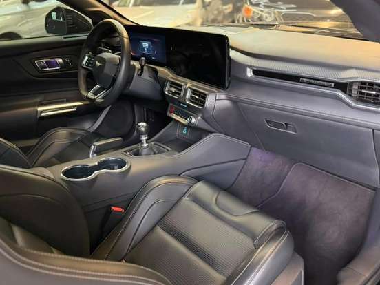 FORD-MUSTANG-5.0 V8 GASOLINA GT PERFORMANCE MANUAL FORD-MUSTANG-2025