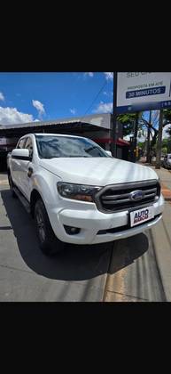 FORD RANGER 2.2 XLS 4X4 CD 16V DIESEL 4P AUTOMÁTICO