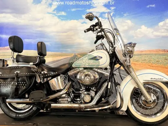HARLEY-DAVIDSON SOFTAIL HERITAGE CLASSIC 
