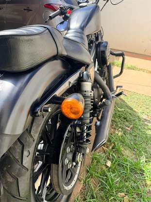 HARLEY-DAVIDSON-SPORTSTER IRON 883-2019