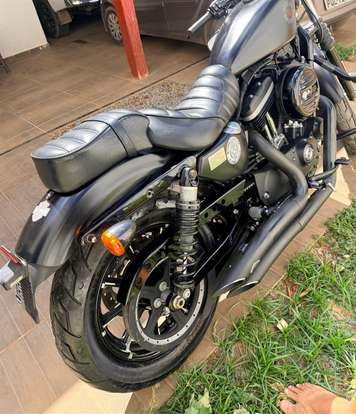 HARLEY-DAVIDSON-SPORTSTER IRON 883-2019