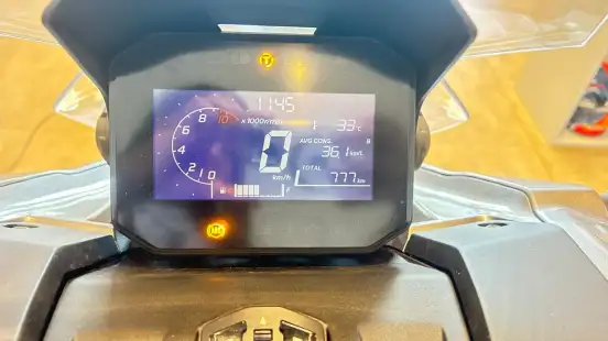 HONDA-ADV 160-2026