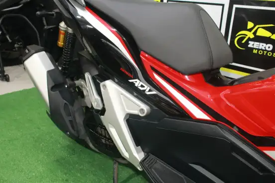 HONDA-ADV-2023