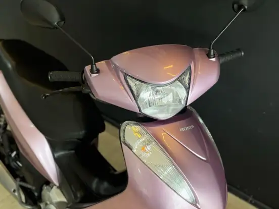 HONDA-BIZ 125 ES HONDA-BIZ 125 ES-2011