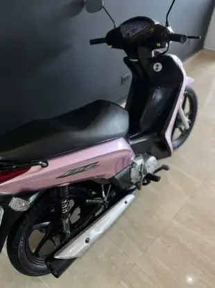 HONDA-BIZ 125 ES-2011