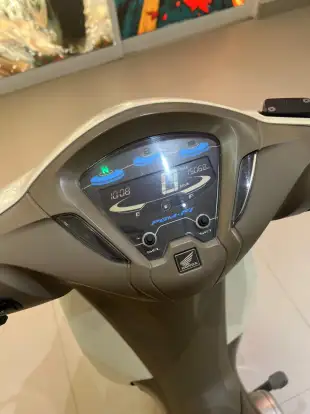 HONDA-BIZ 125i-2023