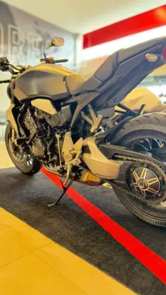 HONDA-CB 1000R ABS-2024