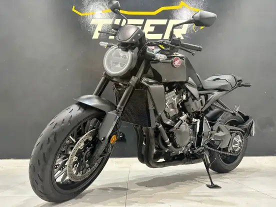 HONDA-CB 1000R BLACK EDITION ABS HONDA-CB 1000R BLACK EDITION ABS-2022